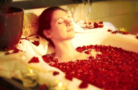Baños para atraer el amor